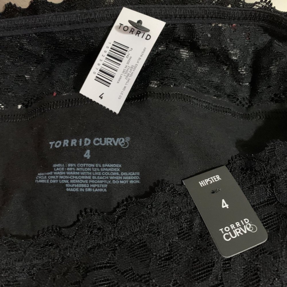 Torrid Hipster Panties Underwear Christmas Santa Skull Wide Lace Plus 4 26 - Picture 4 of 4